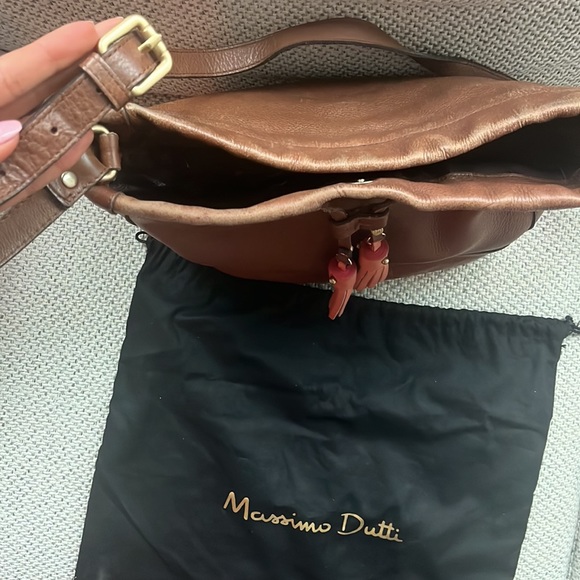 Massimo Dutti Leather crossbody bag - Picture 5 of 11